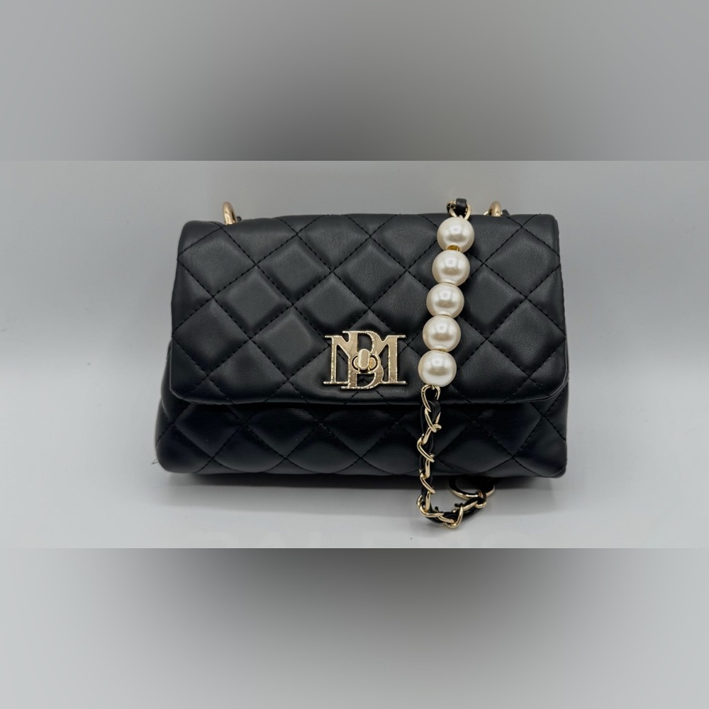 New Badgley Mischka Black Quilted Pearl Shoulder Strap Bag